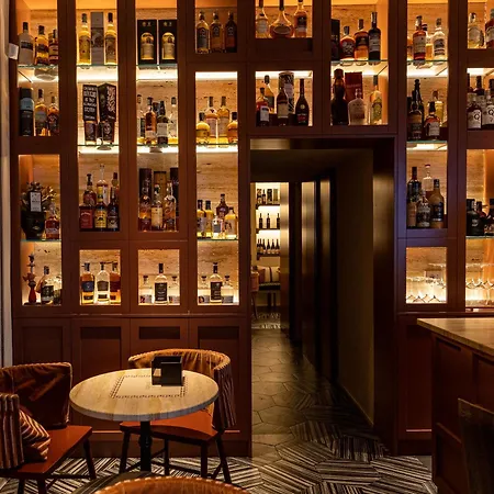 לינה וארוחת בוקר Expanificio 4*